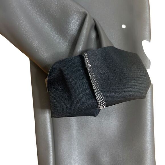 NWT Wolford Estella Faux Vegan Leggings Sz 6 - Picture 7 of 13